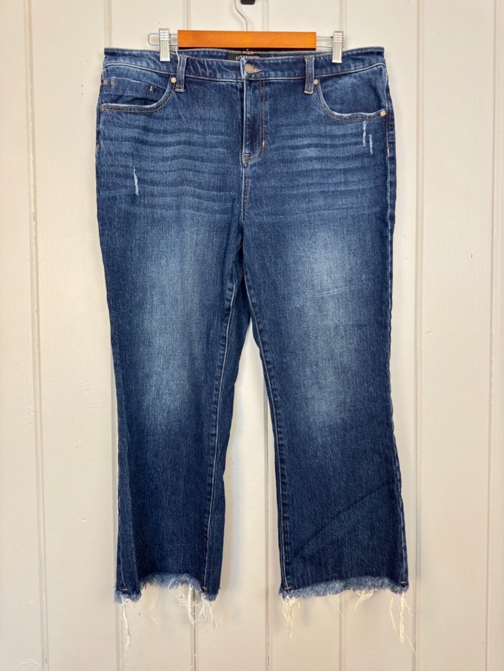 Liverpool Hannah Frayed Hem Blue Cropped Flare Jeans Casual LM7259VR4 14 / 32